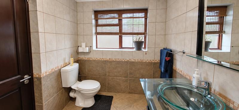 4 Bedroom Property for Sale in Pentagon Park Free State